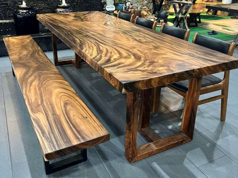 Bàn ăn gỗ me tây nguyên khối dài 2m Bàn ăn gỗ me tây nguyên khối dài 2m
