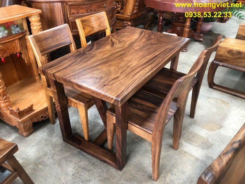 Bàn ăn gỗ tự nhiên me tây 4 ghế Bàn ăn gỗ tự nhiên me tây 4 ghế