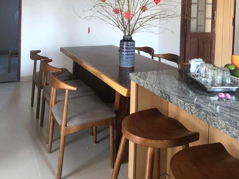 Bàn ăn gỗ tự nhiên me tây 6 ghế bull Bàn ăn gỗ tự nhiên me tây 6 ghế bull