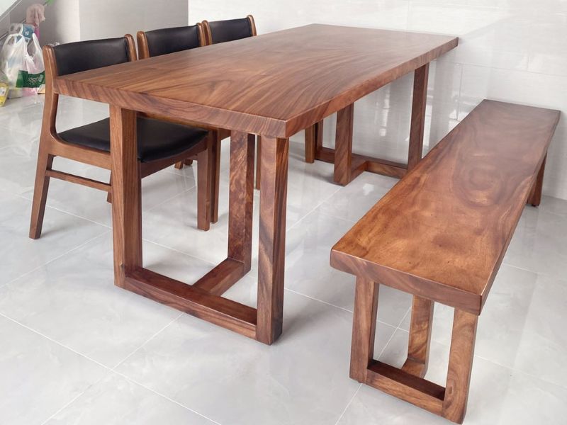 Bàn ăn gỗ me tây với chân T bằng gỗ Bàn ăn gỗ me tây với chân T bằng gỗ