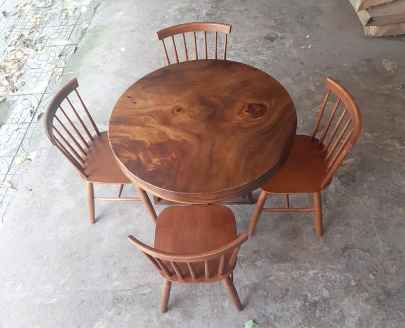 Bàn ăn tròn 4 ghế giá rẻ đẹp Bàn ăn tròn 4 ghế giá rẻ đẹp