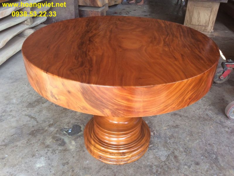 Bàn ăn tròn 4 ghế gỗ me tây nguyên khối Bàn ăn tròn 4 ghế gỗ me tây nguyên khối