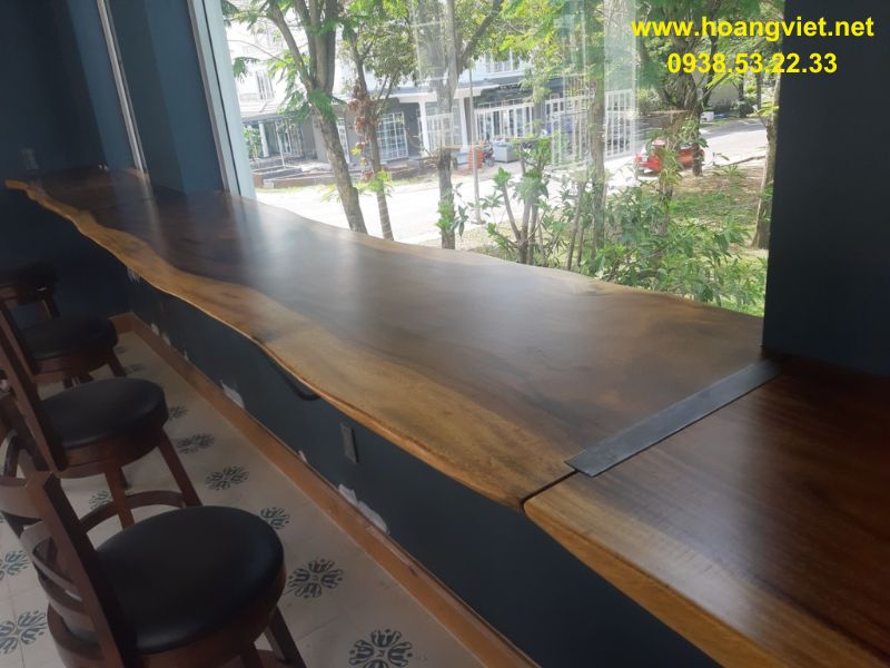 Bàn bar dài gỗ me tây Bàn bar dài gỗ me tây