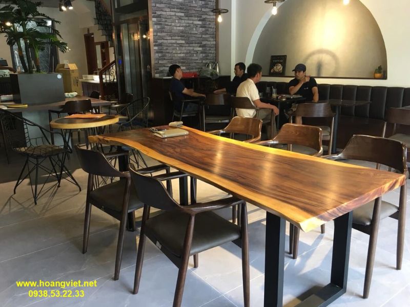 Bàn cà phê dài gỗ me tây tạo điểm nhấn Bàn cà phê dài gỗ me tây tạo điểm nhấn