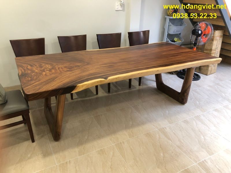 Bàn dài gỗ me tây nguyên tấm rộng 1m Bàn dài gỗ me tây nguyên tấm rộng 1m