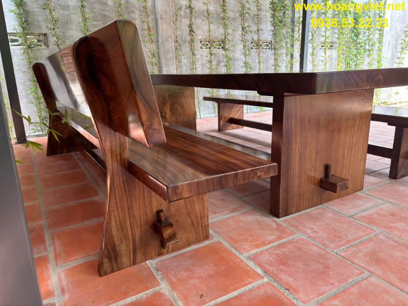 Bàn ghế k3 gỗ me tây nguyên tấm hiện đại. Bàn ghế k3 gỗ me tây nguyên tấm hiện đại.