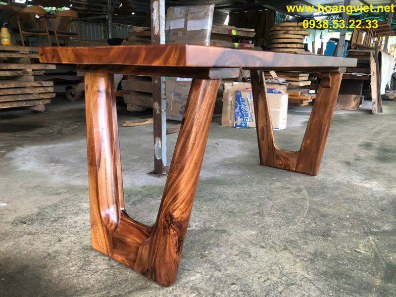 Bàn gỗ me tây dài 1m6 rộng 65cm dày 5cm Bàn gỗ me tây dài 1m6 rộng 65cm dày 5cm