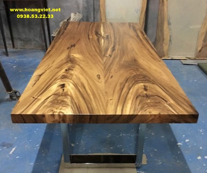 Bàn gỗ me tây ghép đối xứng Bàn gỗ me tây ghép đối xứng