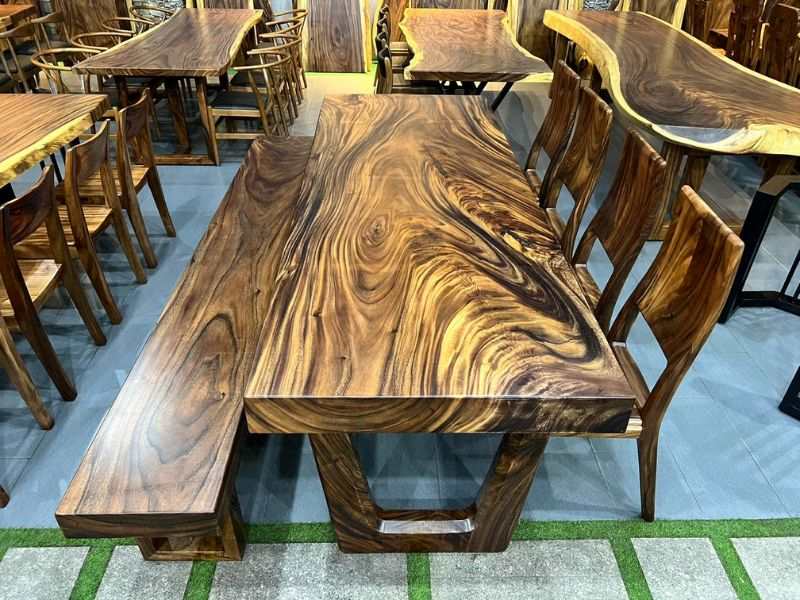 Bàn gỗ me tây nguyên khối phòng bếp Bàn gỗ me tây nguyên khối phòng bếp