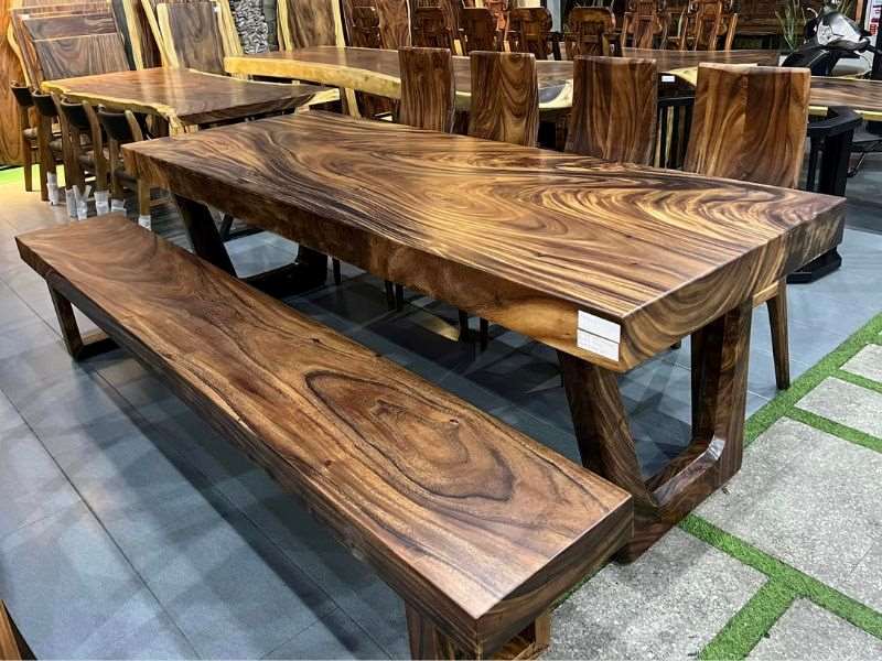 Bàn gỗ me tây nguyên khối phòng bếp Bàn gỗ me tây nguyên khối phòng bếp