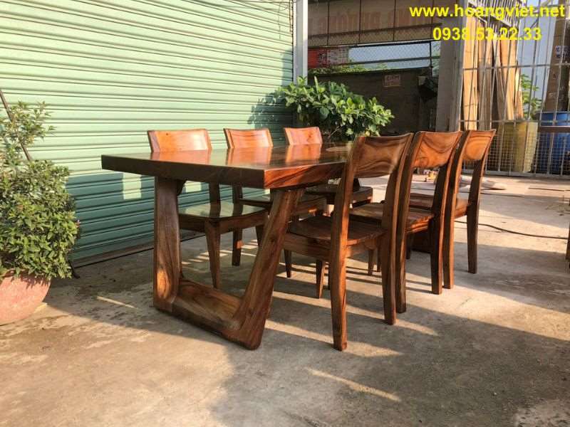 Chân bàn bằng gỗ me tây Chân bàn bằng gỗ me tây