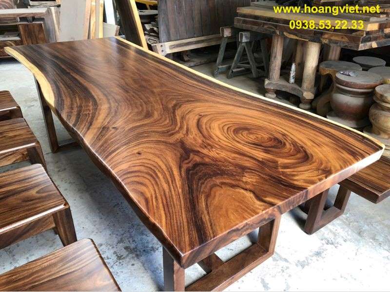 Bàn gỗ me tây nguyên khối vân đẹp Bàn gỗ me tây nguyên khối vân đẹp