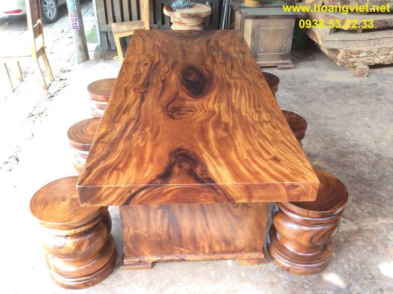 Bộ bàn gỗ me tây nguyên tấm Bộ bàn gỗ me tây nguyên tấm