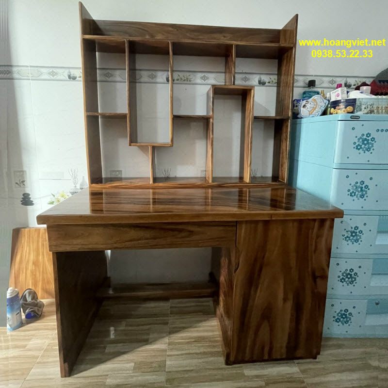 Bàn học sinh liền giá sách gỗ tự nhiên đẹp Bàn học sinh liền giá sách gỗ tự nhiên đẹp