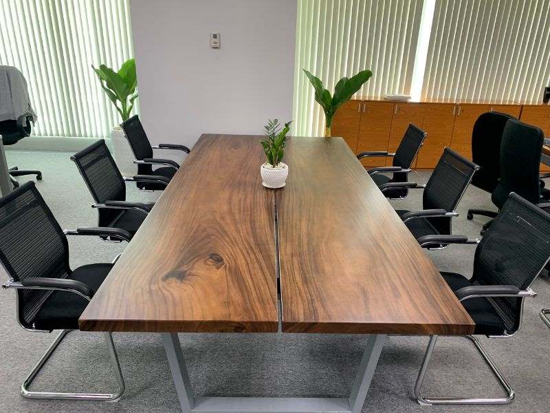 Bàn họp gỗ me tây ghép 2 tấm 6 ghế Bàn họp gỗ me tây ghép 2 tấm 6 ghế