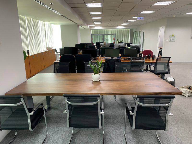 Bàn họp gỗ me tây ghép 2 tấm 6 ghế Bàn họp gỗ me tây ghép 2 tấm 6 ghế