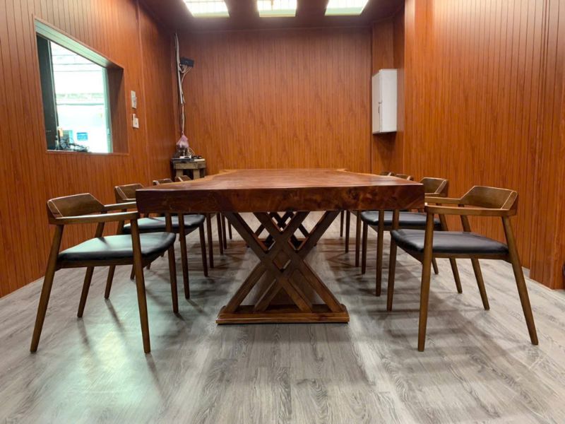 Bàn họp gỗ me tây nguyên khối Bàn họp gỗ me tây nguyên khối