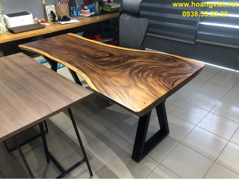 Kích thước bàn làm việc đơn giản gỗ me tây chân sắt Kích thước bàn làm việc đơn giản gỗ me tây chân sắt
