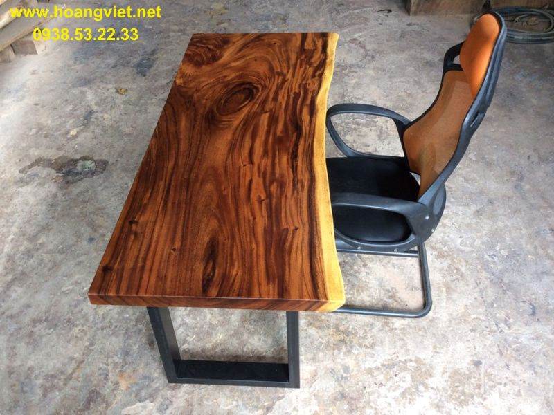 Bàn làm việc gỗ me tây nguyên tấm Bàn làm việc gỗ me tây nguyên tấm