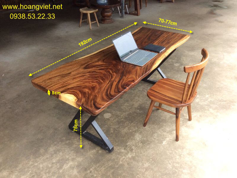 Bàn làm việc gỗ tự nhiên chân sắt Bàn làm việc gỗ tự nhiên chân sắt