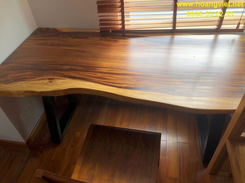 Bàn làm việc gỗ me tây giá rẻ Bàn làm việc gỗ me tây giá rẻ