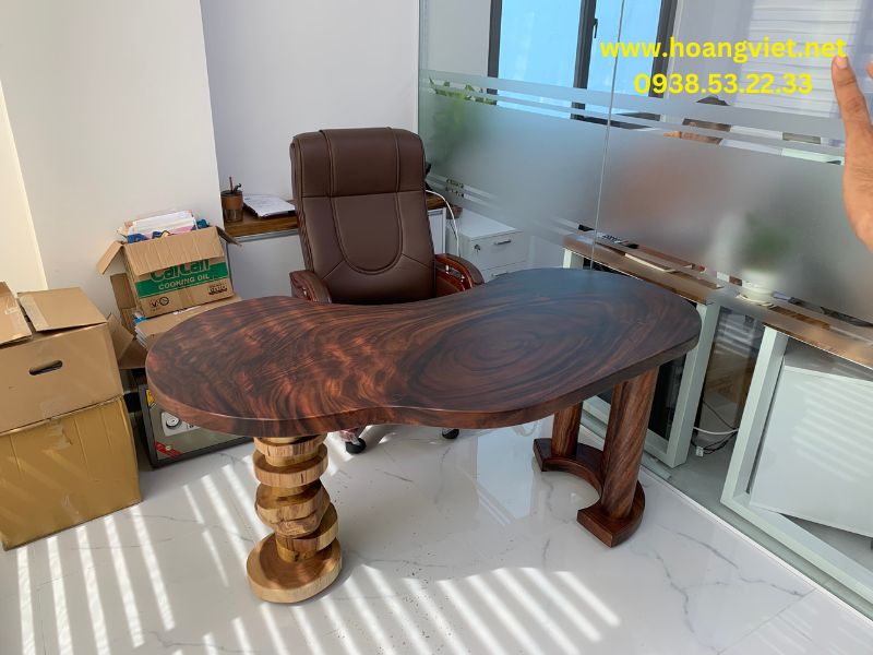 Bàn làm việc gỗ tự nhiên nghệ thuật Bàn làm việc gỗ tự nhiên nghệ thuật
