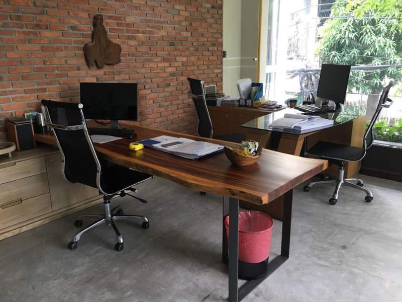 Bàn làm việc văn phòng gỗ tự nhiên Bàn làm việc văn phòng gỗ tự nhiên