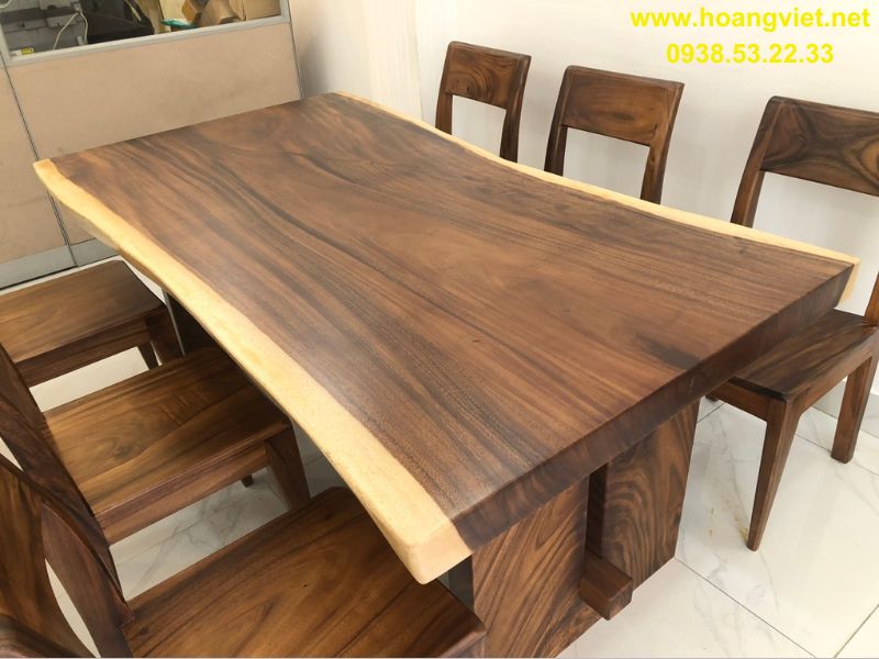 Bàn gỗ me tây nguyên khối 6 ghế  Bàn gỗ me tây nguyên khối 6 ghế