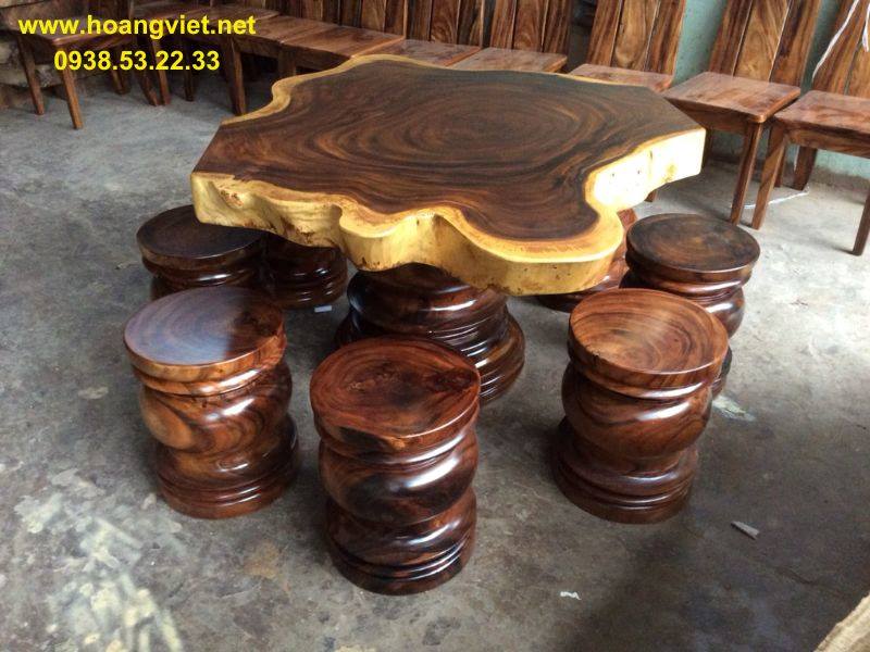Bàn trà gỗ me tây nguyên khối nghệ thuật Bàn trà gỗ me tây nguyên khối nghệ thuật