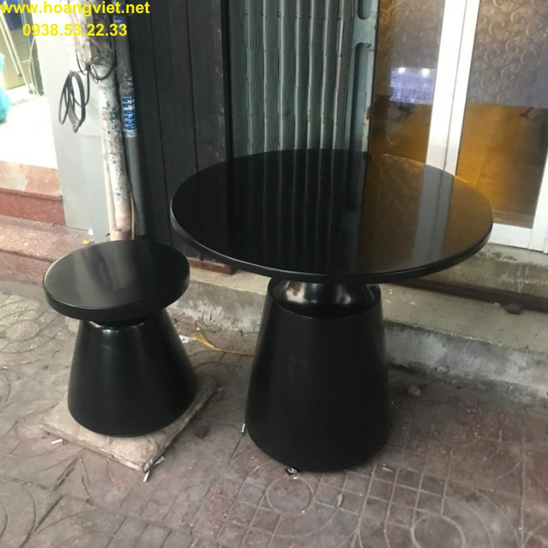 Bàn trà tròn gỗ me tây sơn đen Bàn trà tròn gỗ me tây sơn đen
