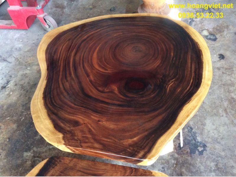 Bàn tròn cafe gỗ me tây giá rẻ Bàn tròn cafe gỗ me tây giá rẻ