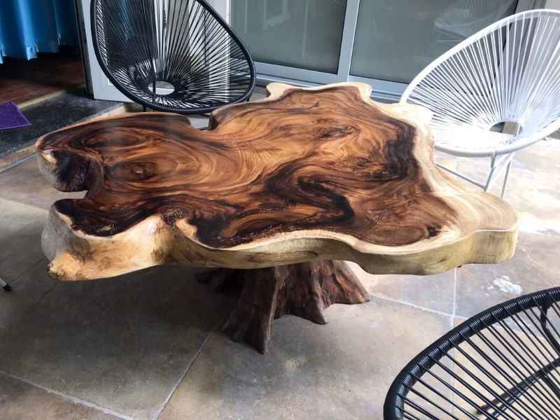 Bàn tròn gỗ cho quán cafe Bàn tròn gỗ cho quán cafe