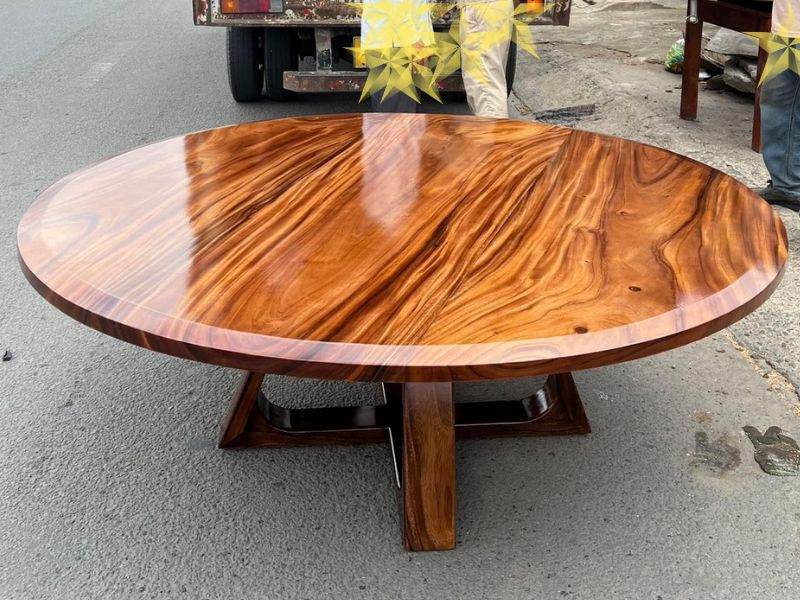 Bàn tròn gỗ me tây đường kính 1m5 ghép 3 tấm Bàn tròn gỗ me tây đường kính 1m5 ghép 3 tấm