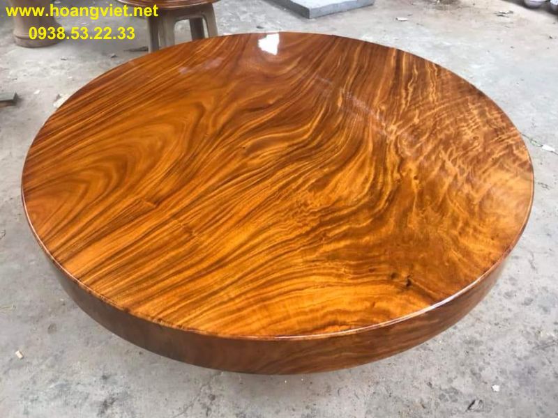 Bàn tròn gỗ me tây nguyên khối 8 đôn Bàn tròn gỗ me tây nguyên khối 8 đôn