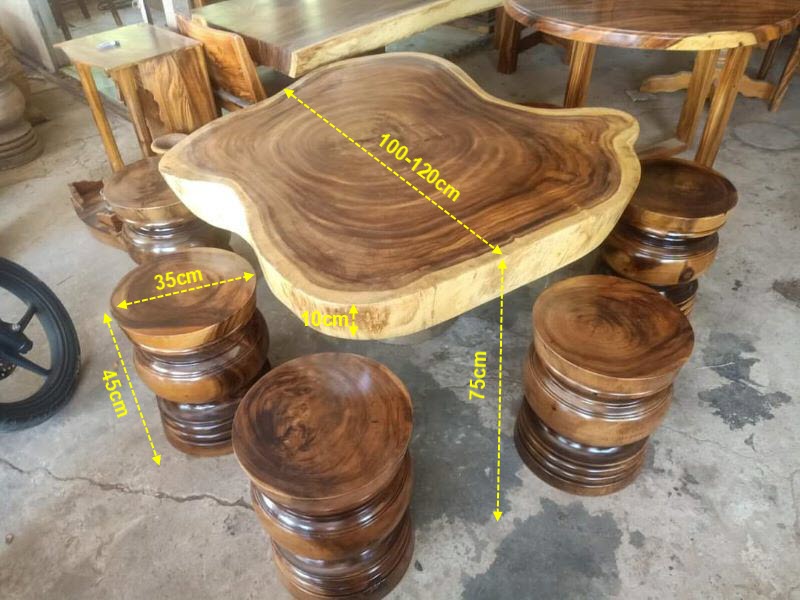 Bàn tròn gỗ me tây nguyên khối cạnh tự nhiên Bàn tròn gỗ me tây nguyên khối cạnh tự nhiên