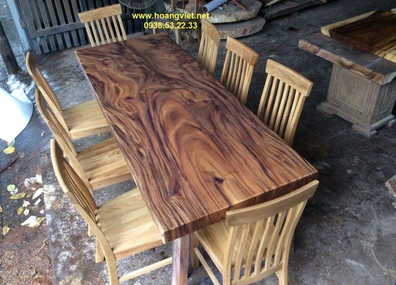 Bộ bàn ăn gỗ me tây 8 ghế mặt nguyên tấm Bộ bàn ăn gỗ me tây 8 ghế mặt nguyên tấm