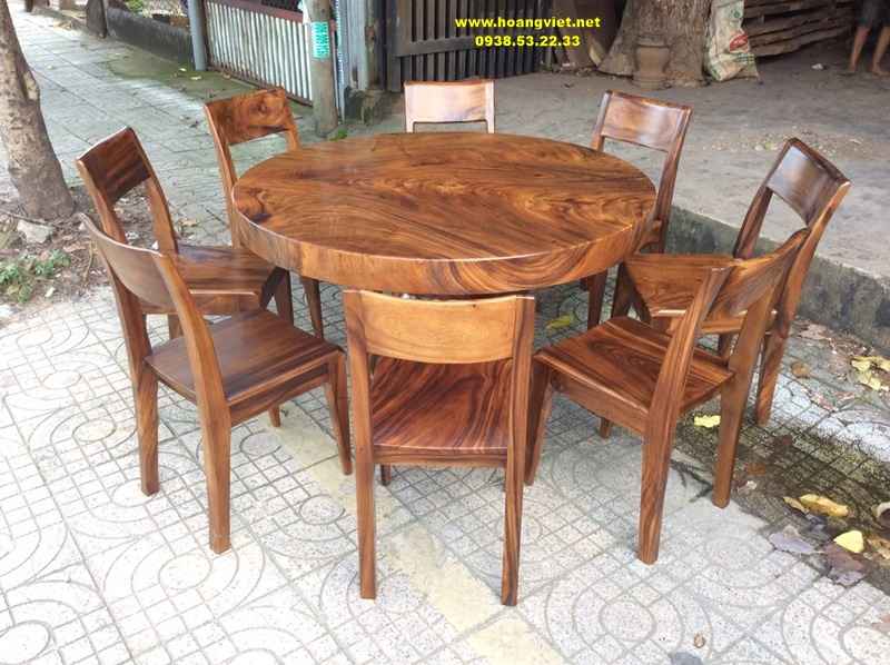 Bàn ăn tròn 8 ghế gỗ me tây nguyên khối Bàn ăn tròn 8 ghế gỗ me tây nguyên khối