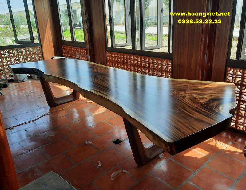 Mẫu chân bàn ăn dài bằng gỗ nguyên tấm đẹp Mẫu chân bàn ăn dài bằng gỗ nguyên tấm đẹp
