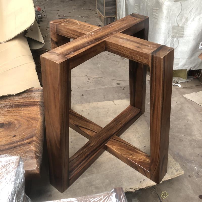 Chân bàn chữ thập gỗ me tây Chân bàn chữ thập gỗ me tây