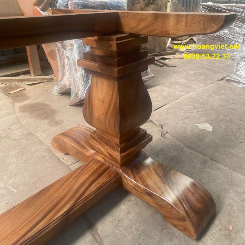 Chân bàn dài gỗ me tây Chân bàn dài gỗ me tây