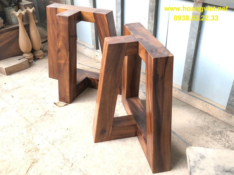 Chân bàn gỗ me tây chữ T dạng hình thang Chân bàn gỗ me tây chữ T dạng hình thang