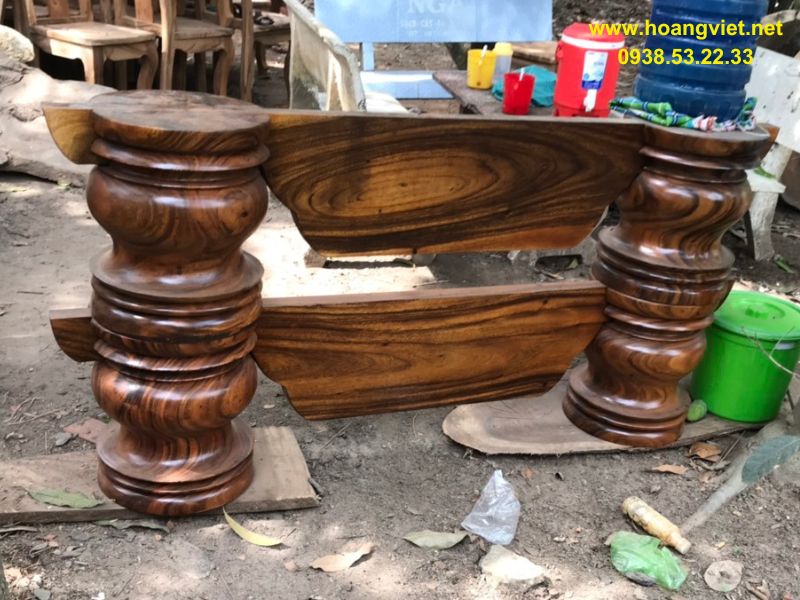 Chân phản gỗ me tây Chân phản gỗ me tây