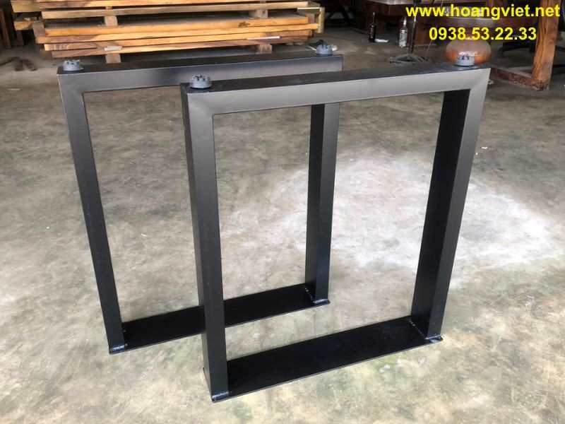 Chân sắt chữ U với nút chân chống trầy xước Chân sắt chữ U với nút chân chống trầy xước