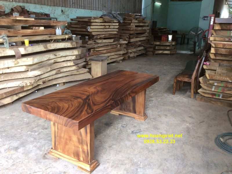 Chân bàn gỗ nguyên tấm