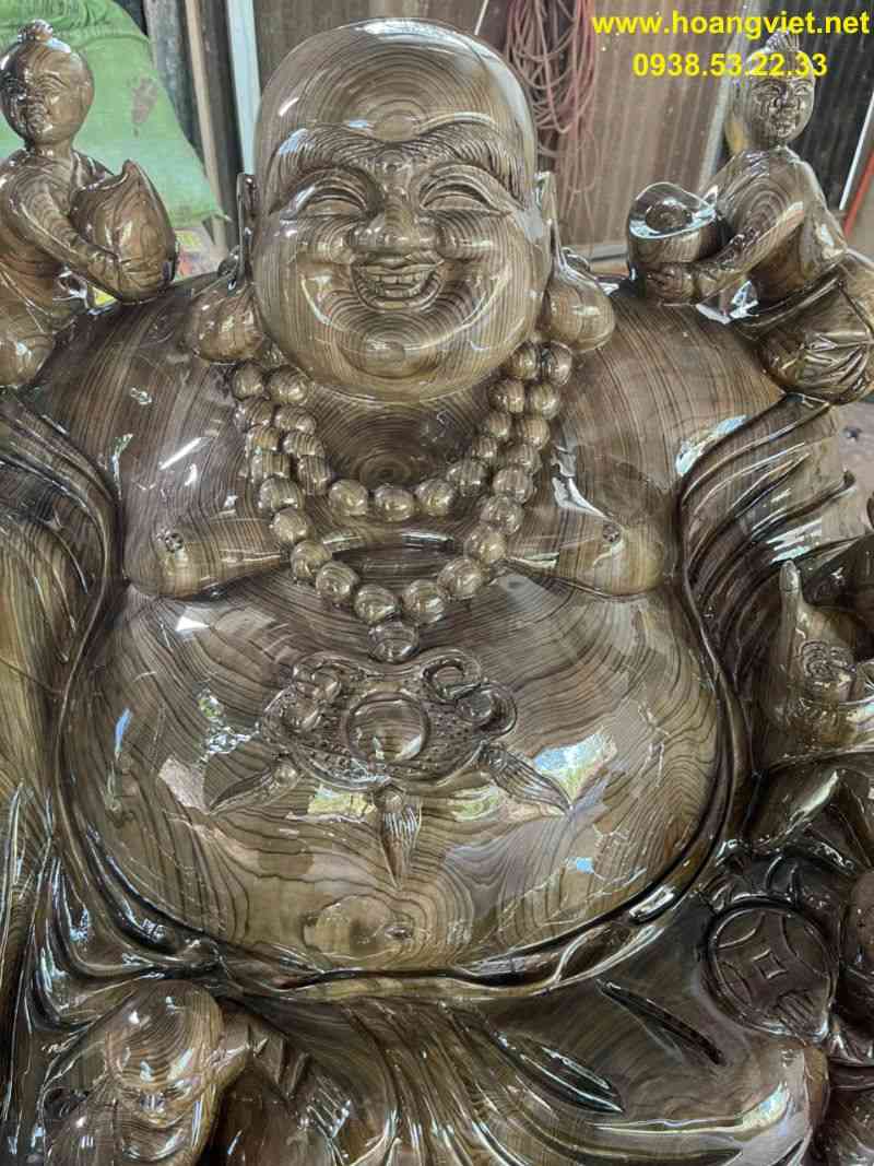 Di lặc ngũ phúc gỗ thủy tùng Di lặc ngũ phúc gỗ thủy tùng