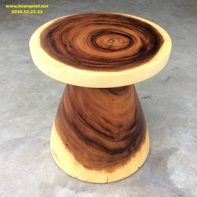 Đôn gỗ tròn nguyên khối dùng ghế ngồi hoặc trang trí decor.