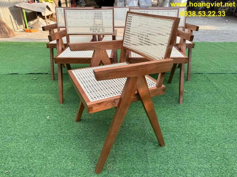 Ghế ăn Vleg gỗ tần bì và mây nhân tạo Ghế ăn Vleg gỗ tần bì và mây nhân tạo