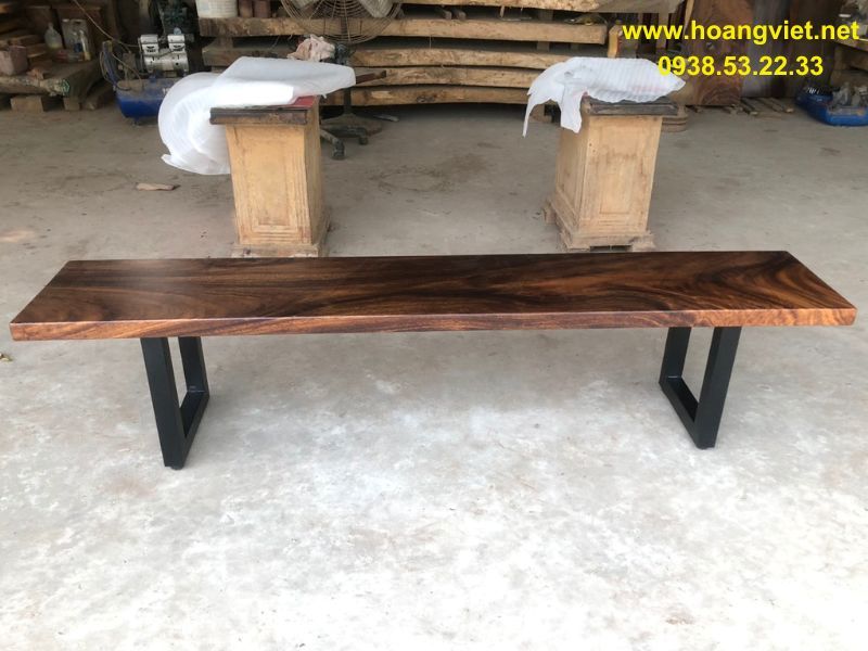 Ghế băng dài 2m gỗ me tây kết hợp chân sắt Ghế băng dài 2m gỗ me tây kết hợp chân sắt