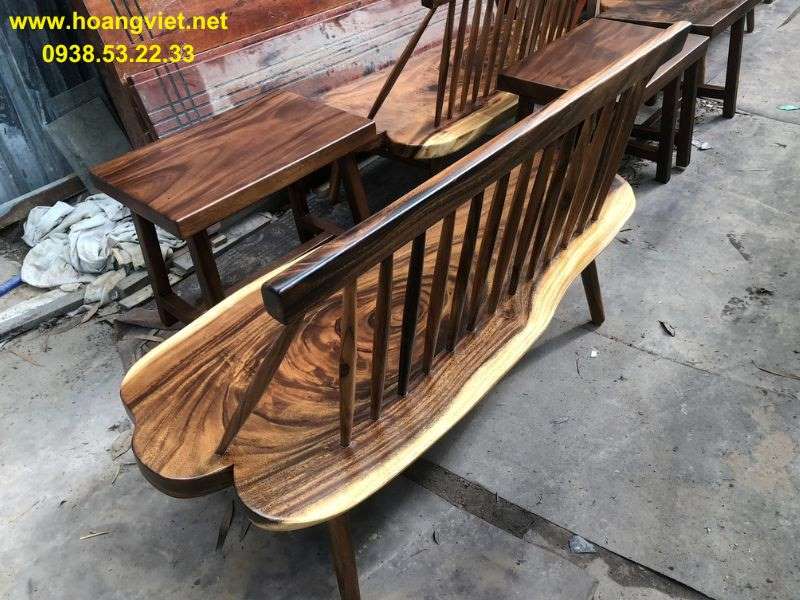 Ghế băng dài gỗ me tây có tựa lưng Ghế băng dài gỗ me tây có tựa lưng