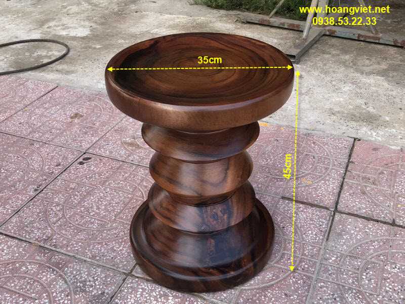 Ghế đôn gỗ me tây tròn nguyên khối hiện đại. Ghế đôn gỗ me tây tròn nguyên khối hiện đại.